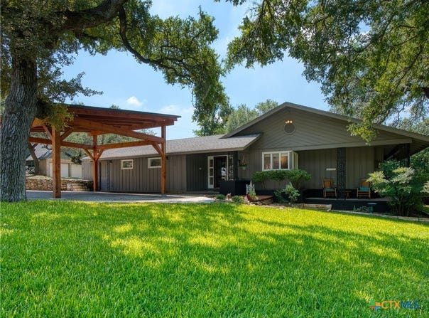 102 Alta Vista Drive, San Marcos, TX 78666