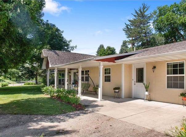 11227 County Road 8 NW, Silver Creek Twp, MN 55358