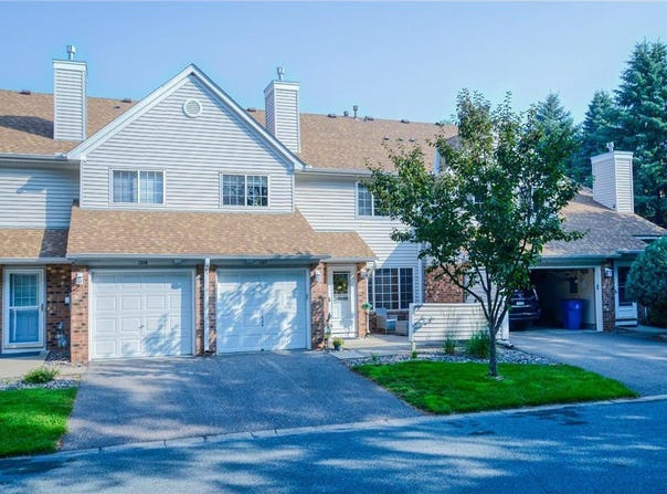 1217 Bay Cove, White Bear Lake, MN 55110