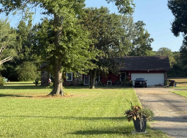 67 Friendship Rd, Conway, AR 72032