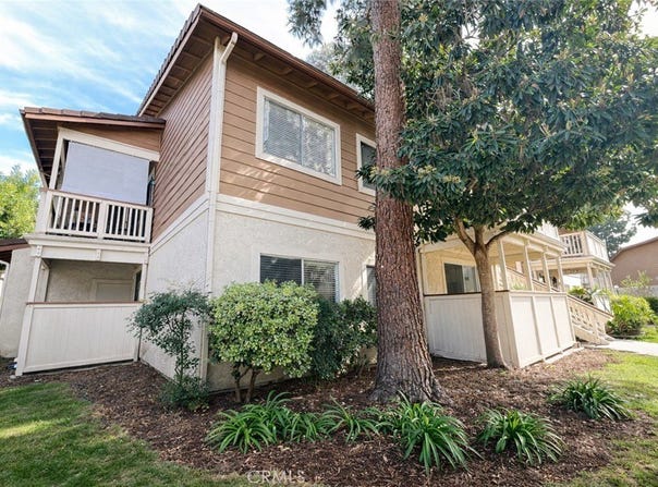 2456 Pleasant Way, Thousand Oaks, CA 91362