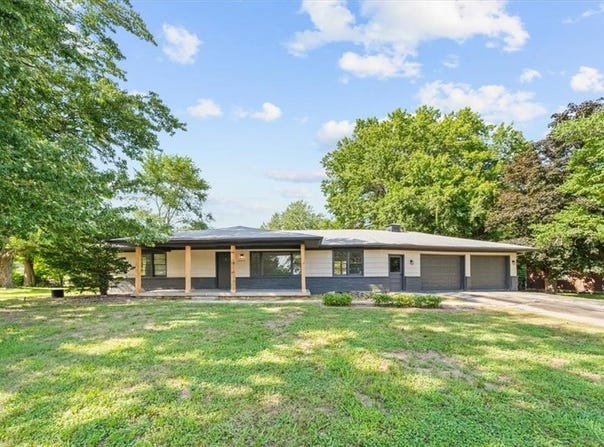 6224 Arcadia Avenue, Kansas City, KS 66102