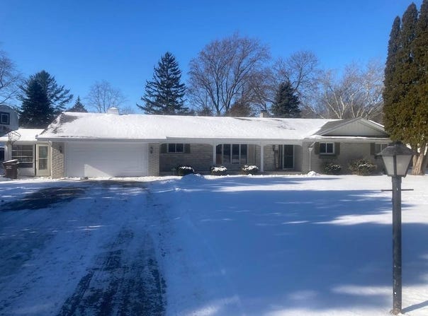 8069 County Road 7, Delta, OH 43515
