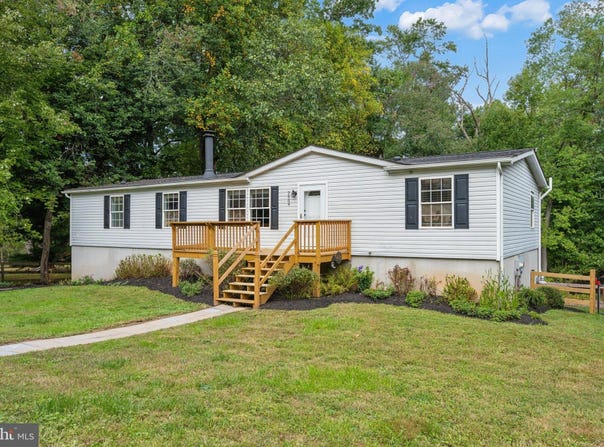 2504 ARTHUR Avenue, SYKESVILLE, MD 21784