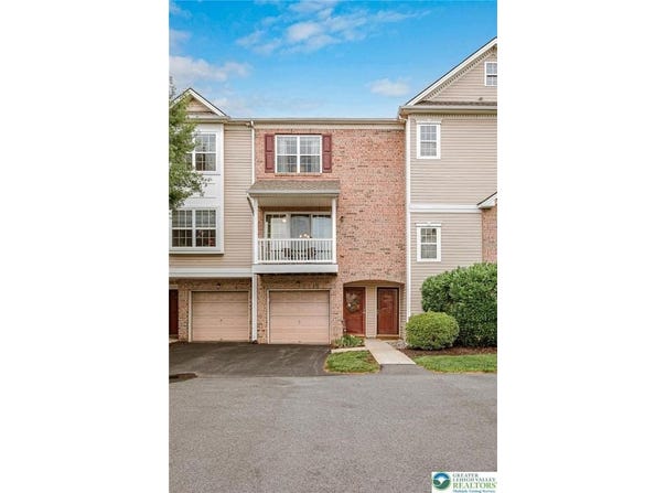6780 Pioneer Drive, Lower Macungie Twp, PA 18062
