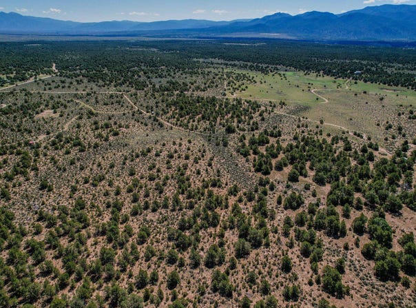 B 2 And B 1a Comanche Trail, Carson, NM 87517