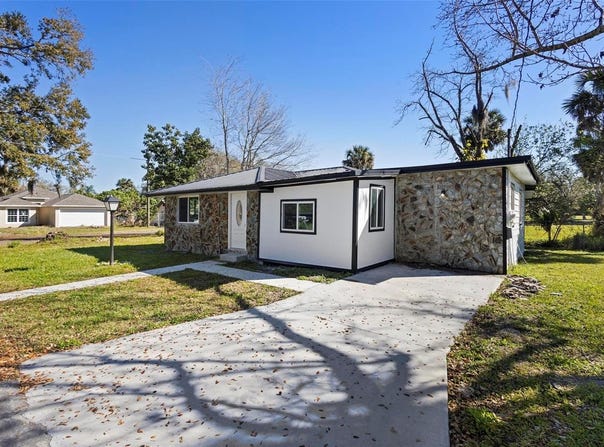 1203 S POMEGRANITE AVENUE, SANFORD, FL 32771