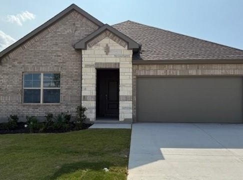 1920 PREAKNESS Drive, Granbury, TX 76049