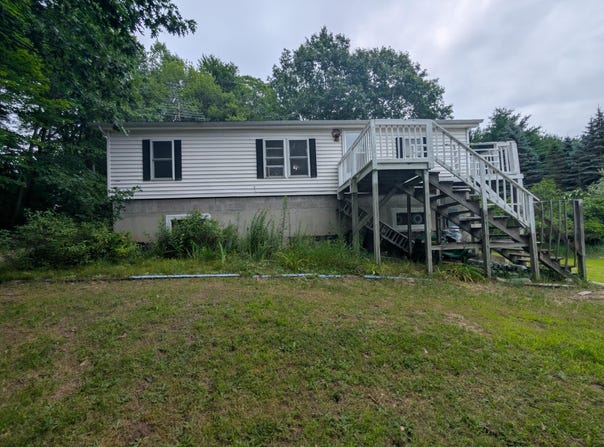 4454 30th Avenue, Blanchard, MI 49310