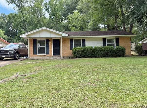 3708 Hillandale Drive, Valley Grande, AL 36703
