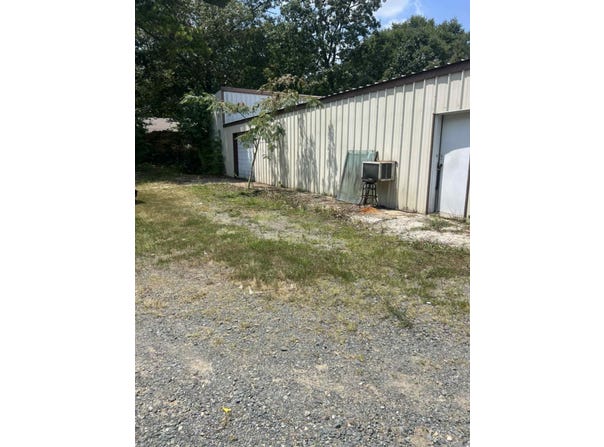 186 W 4 Highway, Cove, AR 71937