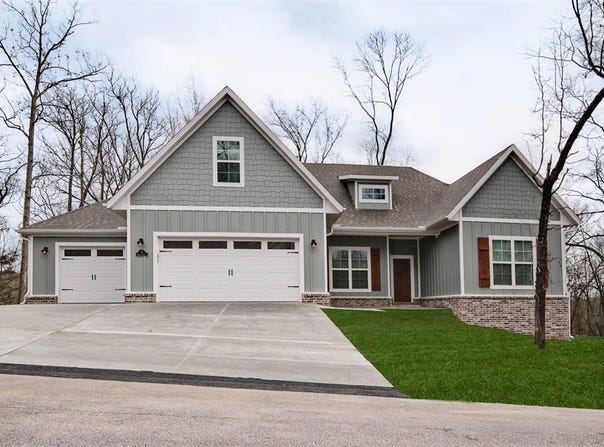 35 Chelmsworth Drive, Bella Vista, AR 72715