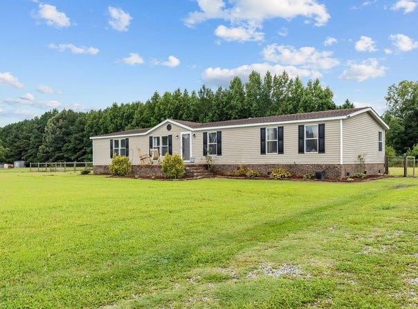 9 Muddy Cross Road, Hobbsville, NC 27946