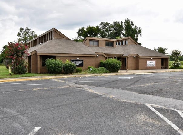 810 Newman (B) Dr, Helena, AR 72342