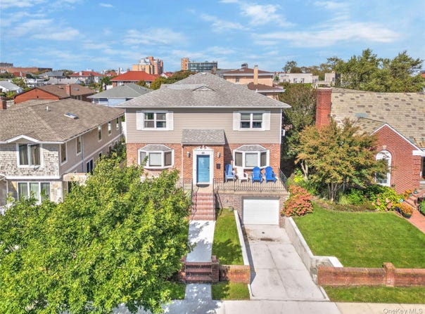 69 W Penn Street, Long Beach, NY 11561