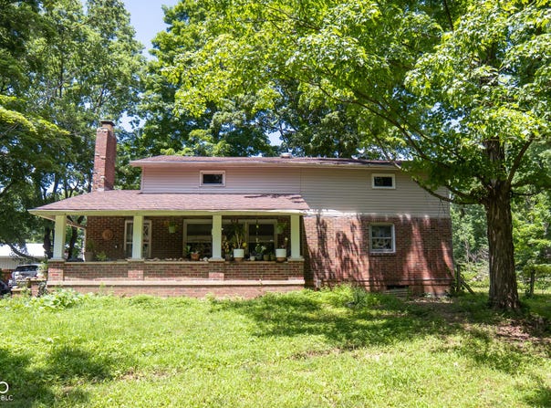 3916 W Old Mill Road, Crawfordsville, IN 47933
