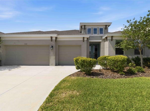 7526 PARADISO Drive, APOLLO BEACH, FL 33572
