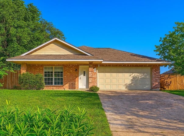 837 Eagles WAY, Leander, TX 78641