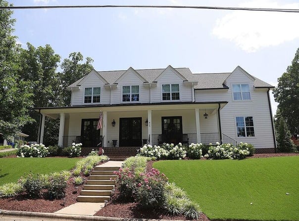 615 Sampson Street, Raleigh, NC 27609