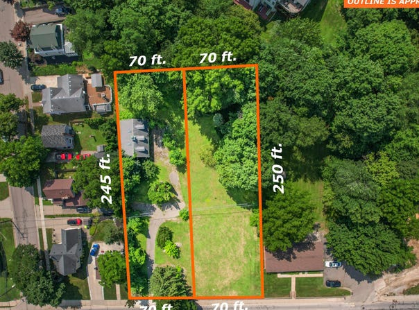 621 N Center Street, Northville, MI 48167