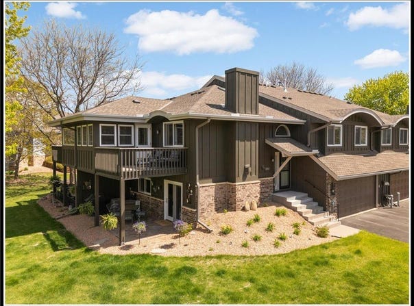 12802 84th Avenue N, Maple Grove, MN 55369