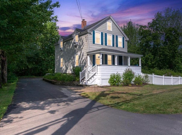 62 Epping Road, Exeter, NH 03833