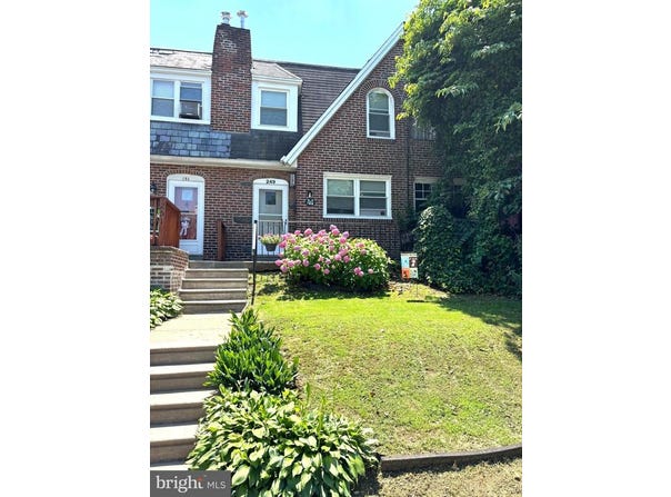 249 N LINDEN AVE, UPPER DARBY, PA 19082