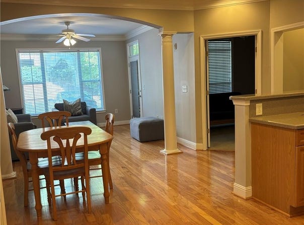 1106 Stratford Commons, Decatur, GA 30033