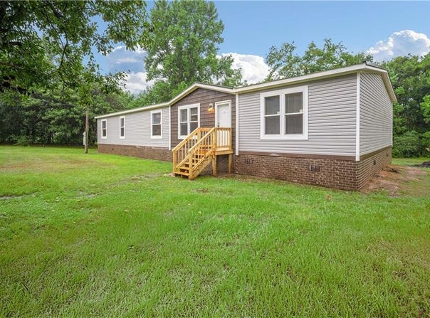 6220 Vivian Broadus Road, Eight Mile, AL 36613