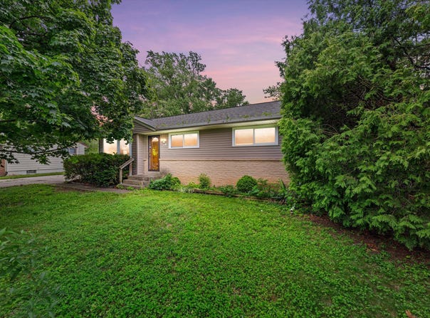 7830 N Link Pl, Milwaukee, WI 53223