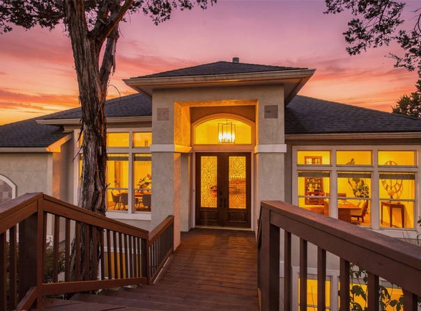 7008 Deepwood Dr, Lago Vista, TX 78645