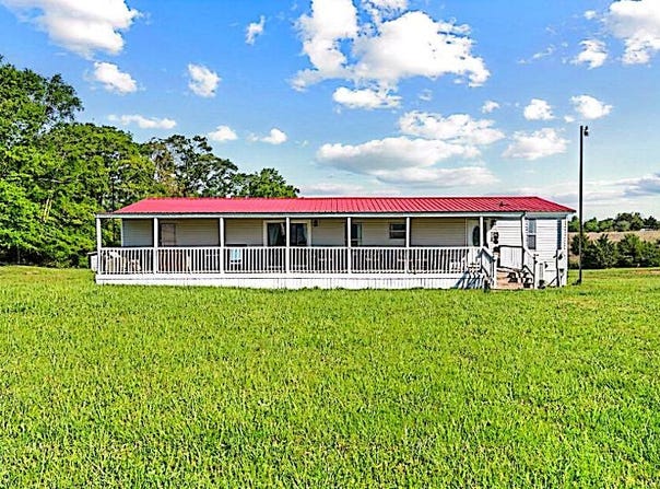 204 Charles Burton Road, Honea Path, SC 29654