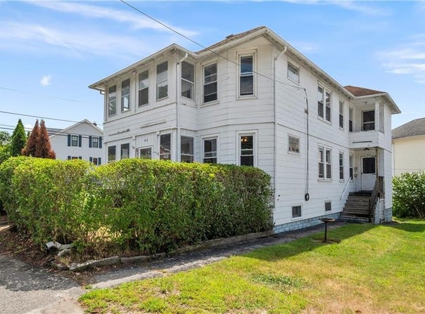 612 Great Road, North Smithfield, RI 02896