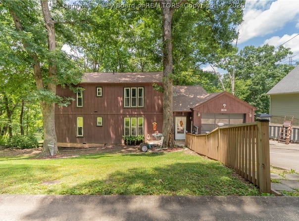 804 Evergreen Circle, Poca, WV 25159