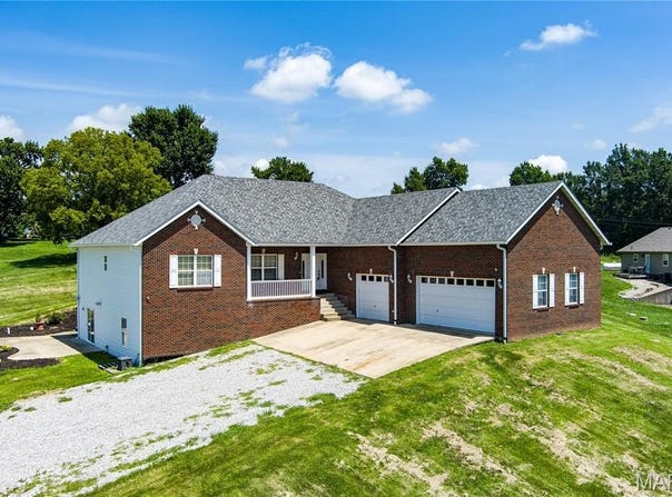 7371 Jerusalem Road, Edwardsville, IL 62025