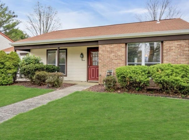 820B Liverpool Circle, Manchester, NJ 08759