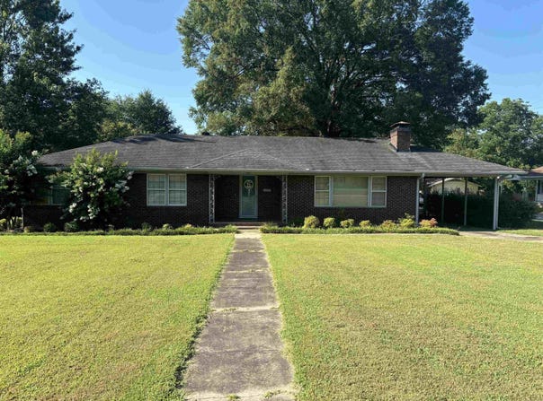 1411 W Arch Avenue, Searcy, AR 72143