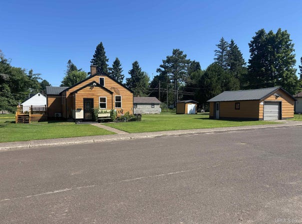 512 Lepisto, Wakefield, MI 49968-1111