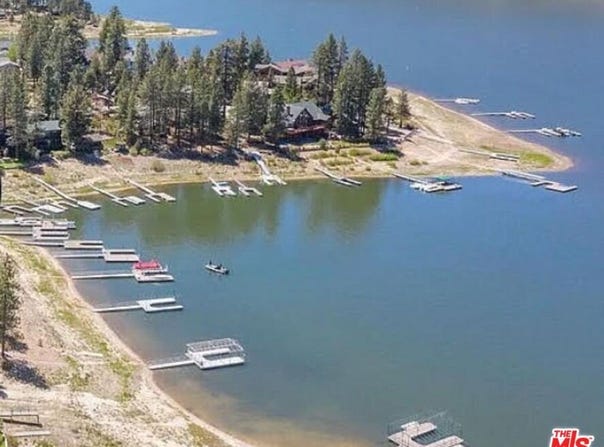 772 Cove Dr, Big Bear Lake, CA 92315