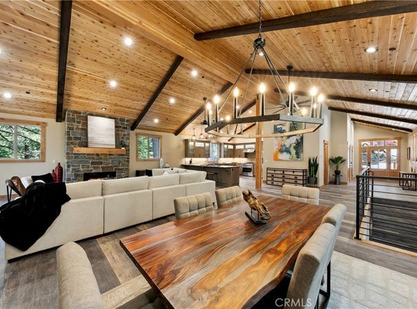 867 Clement Street, South Lake Tahoe, CA 96150