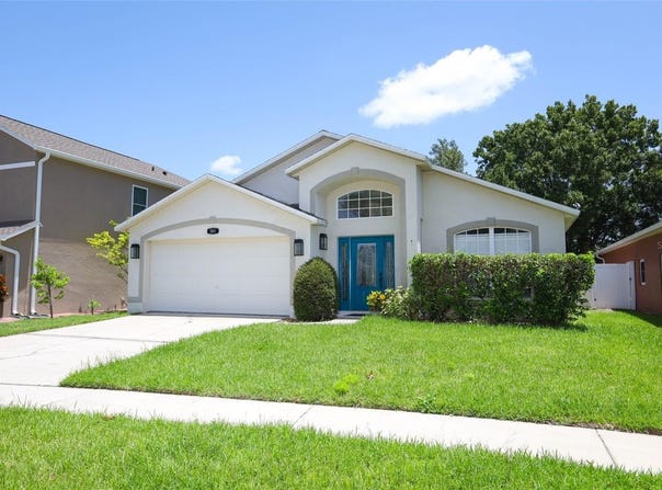 581 FARMINGHAM COURT, OVIEDO, FL 32765