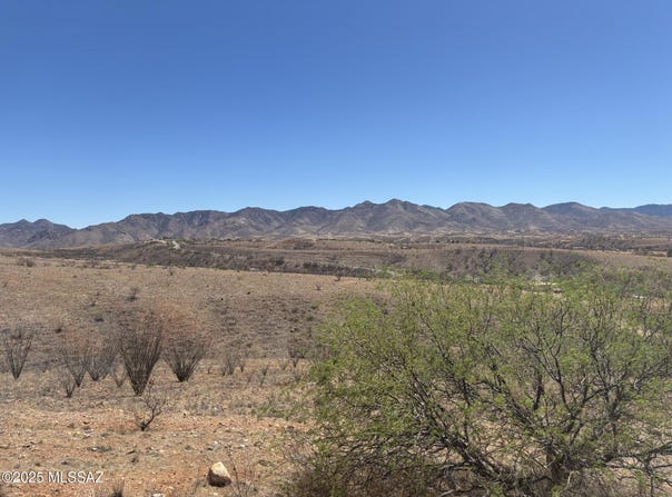 13 Rosete Court, Nogales, AZ 85621