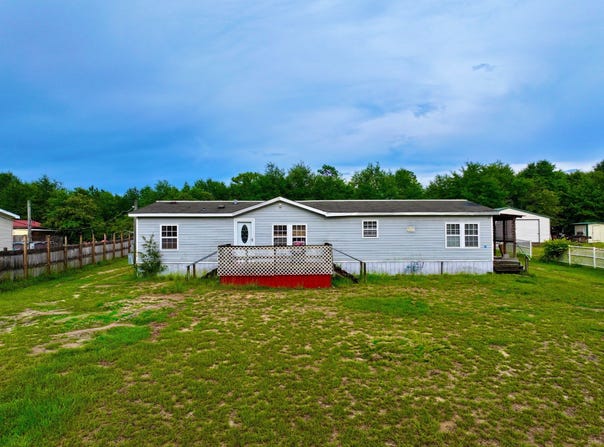 600 Sand Island Drive, Camden, AL 36726