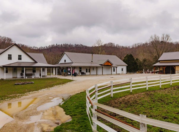 2601 Pine Grove Road, Olympia, KY 40358