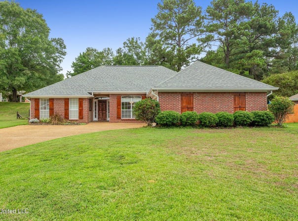 3007 Cross Point Cove, Brandon, MS 39042