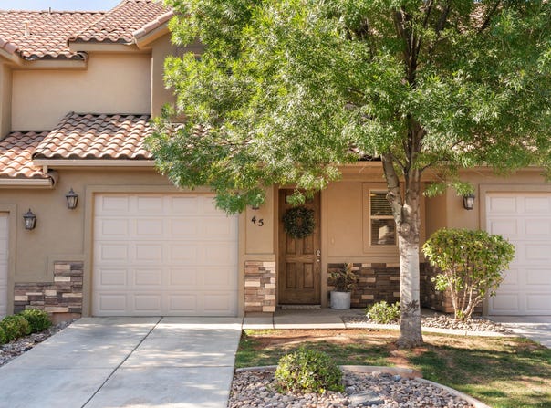150 N 1100 E, Washington, UT 84780