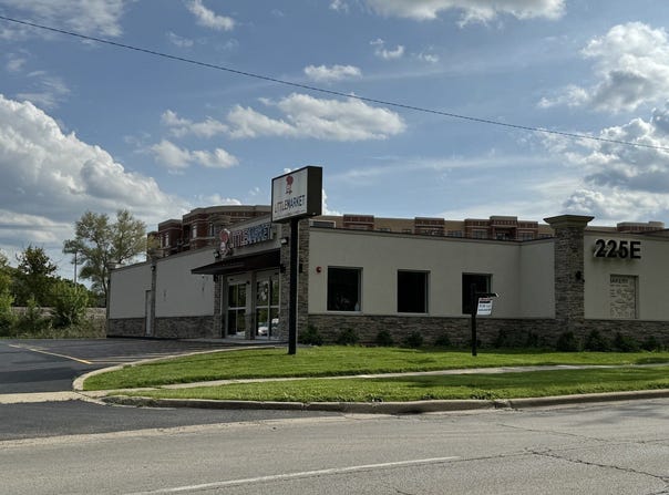225 E Irving Park Road, Roselle, IL 60172