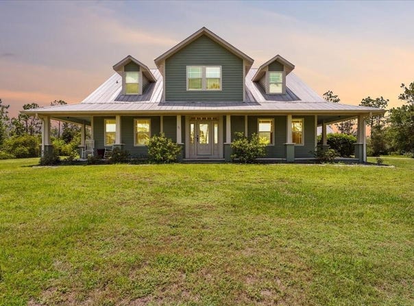 5242 BLACKJACK CIRCLE, PUNTA GORDA, FL 33982