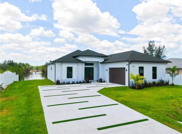 4956 30th, NAPLES, FL 34116