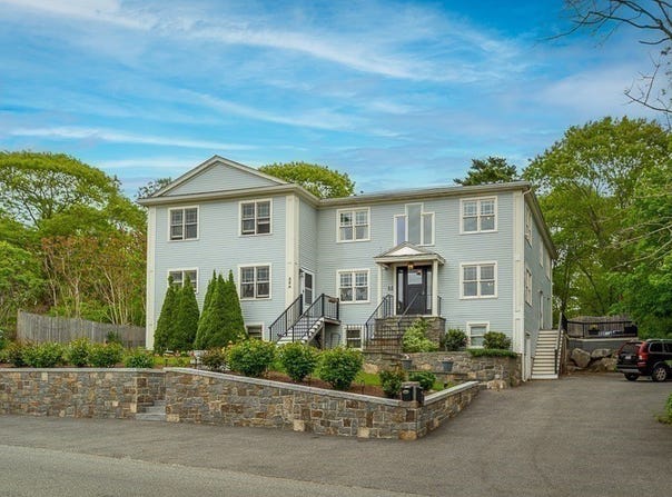 32 Witham St B, Gloucester, MA 01930